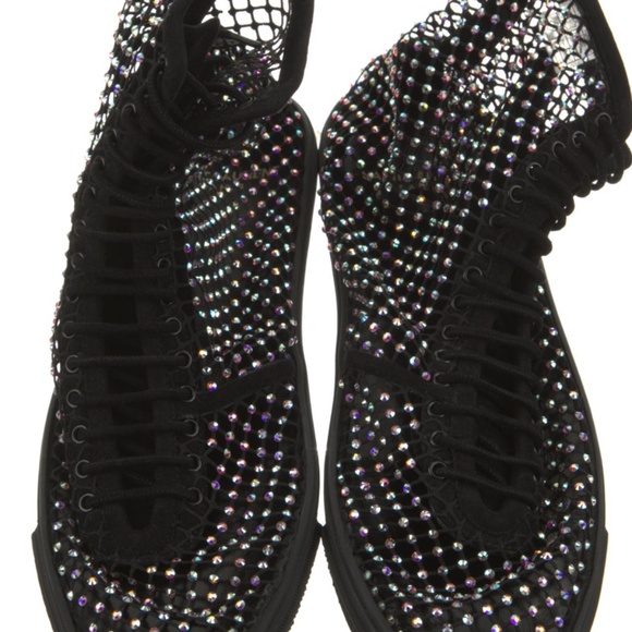 Saint Laurent - Picture 3 of 3